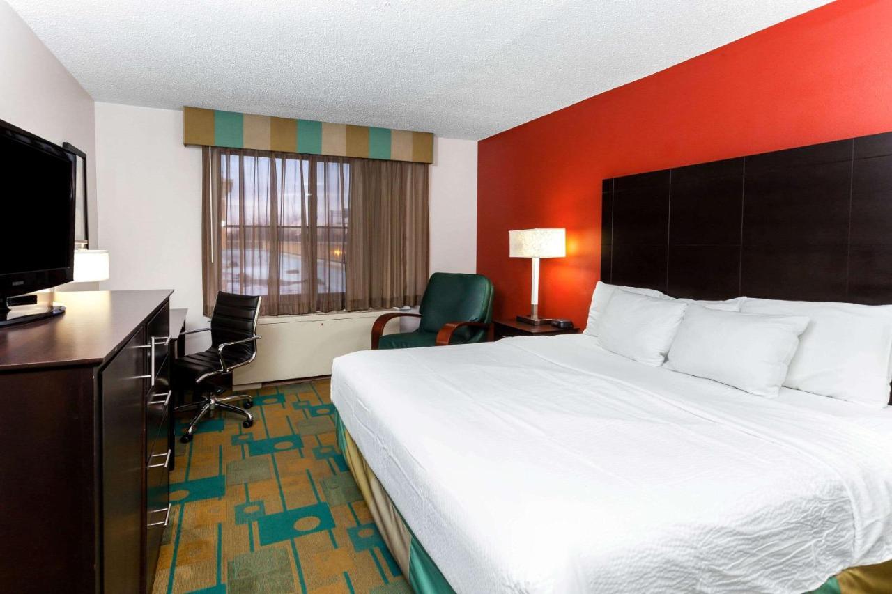 La Quinta By Wyndham Milwaukee Bayshore Area Glendale Exteriér fotografie